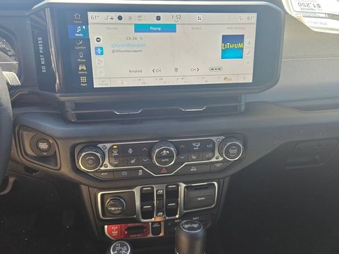 New 2025 Jeep Wrangler Unlimited Sport S 4xe AWD/4WD image 17