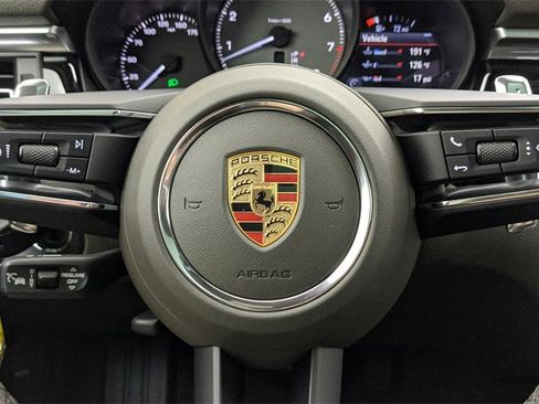 Used 2023 Porsche Macan S image 51