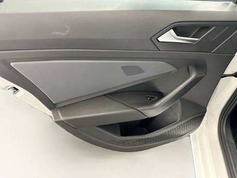 Used 2025 Volkswagen Jetta SE image 26