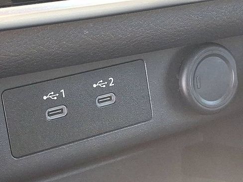 Used 2024 Nissan Rogue S AWD/4WD image 23