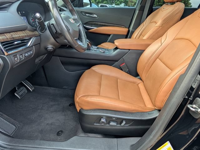 Used 2023 Cadillac XT4 Sport FWD image 14