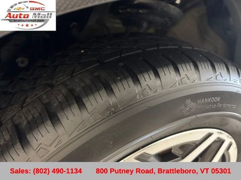 Used 2020 Subaru Forester Premium image 29