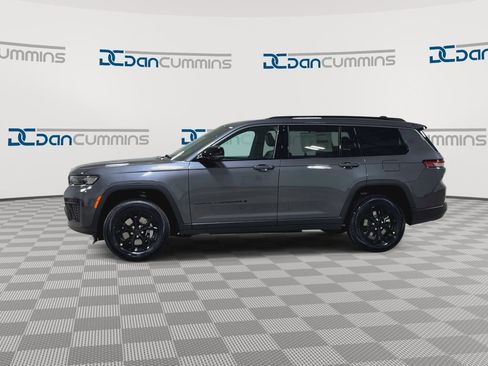 New 2026 Jeep Grand Cherokee L 4WD image 6