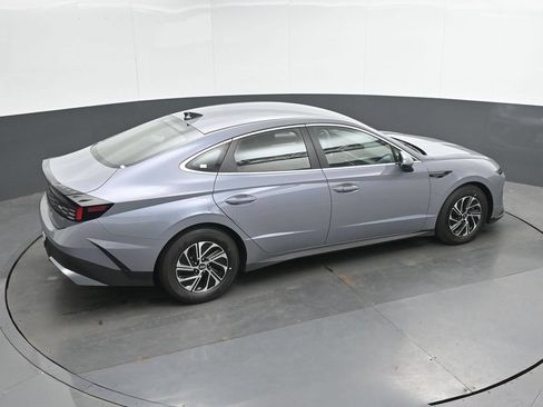 New 2026 Hyundai Sonata Blue FWD image 30