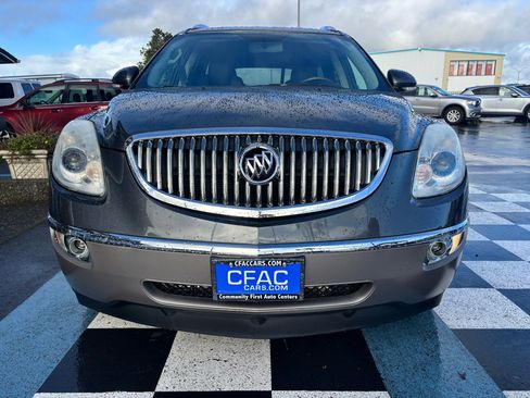 Used 2011 Buick Enclave CXL image 7