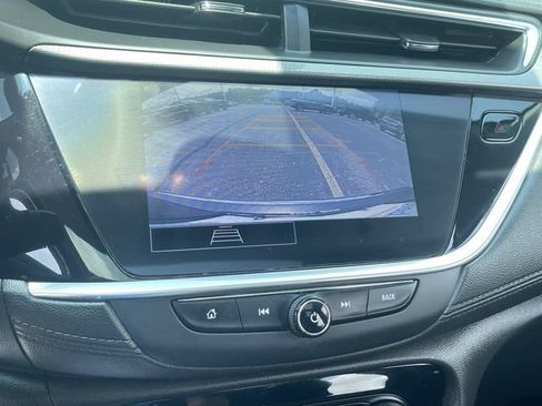 Used 2021 Buick Encore GX Essence w/ Experience Buick Package AWD/4WD image 14