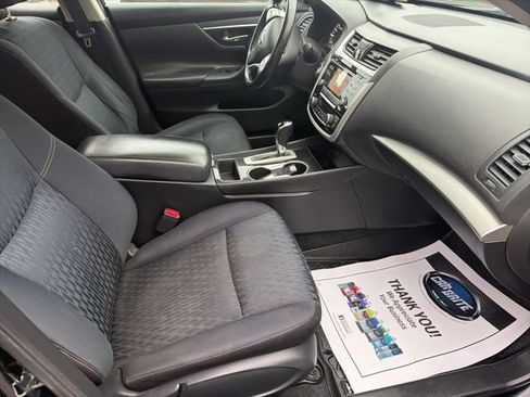 Used 2018 Nissan Altima 2.5 SV image 34