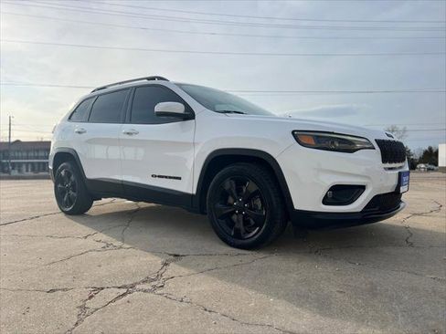 Certified 2020 Jeep Cherokee Latitude Plus image 1