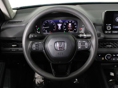 Used 2024 Honda Accord EX image 9