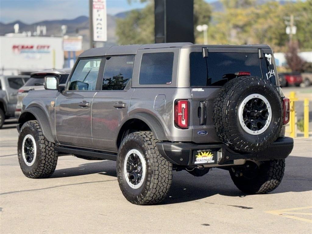 Used 2024 Ford Bronco Badlands AWD/4WD image 5