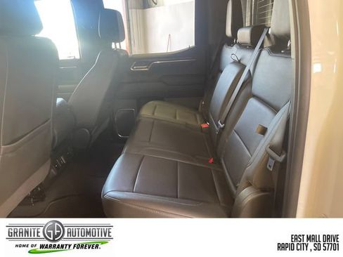 Used 2024 GMC Sierra 1500 SLT AWD/4WD image 18