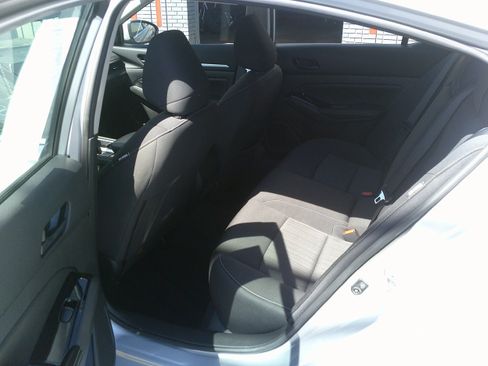 Used 2023 Nissan Altima 2.5 SV AWD/4WD image 22