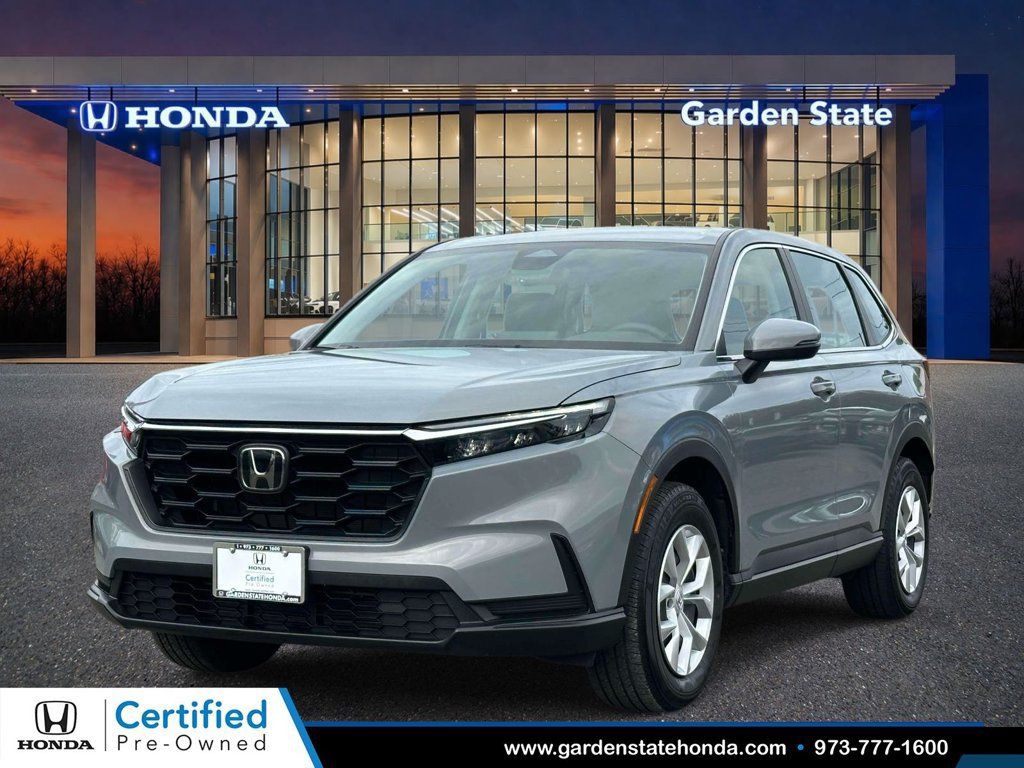 Used 2023 Honda CR-V LX image 1