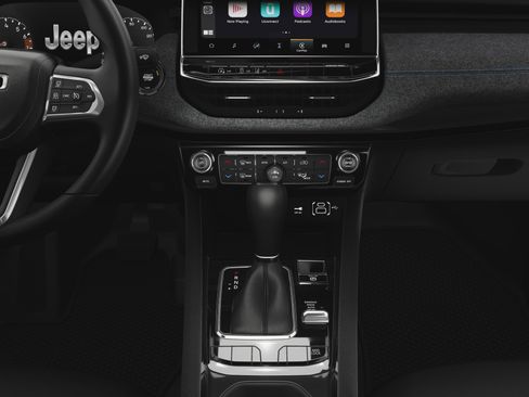 New 2026 Jeep Compass Latitude image 17