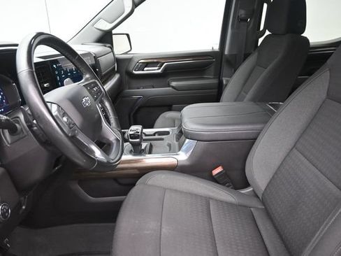 Used 2024 Chevrolet Silverado 1500 LT Trail Boss w/ Protection Package AWD/4WD image 16
