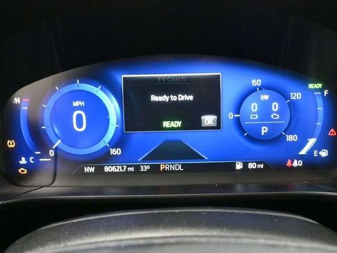 Used 2020 Ford Escape SE Sport image 9