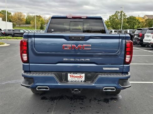 New 2026 GMC Sierra 1500 Elevation w/ Elevation Premium Package image 7