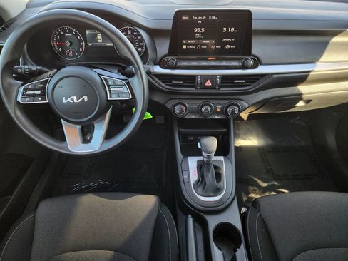 Used 2024 Kia Forte LXS image 26