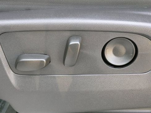 Used 2024 Chevrolet Silverado 1500 LT Trail Boss w/ Convenience Package II image 16