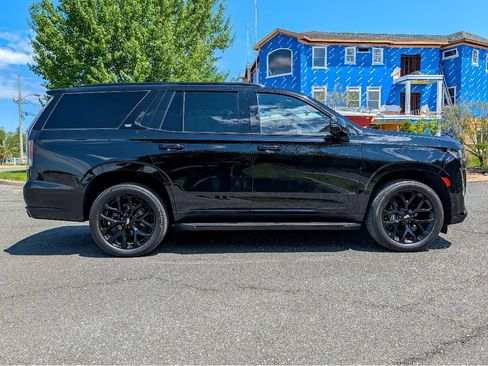 Used 2023 Cadillac Escalade Sport AWD/4WD image 7