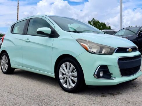 Used 2018 Chevrolet Spark LT FWD image 5