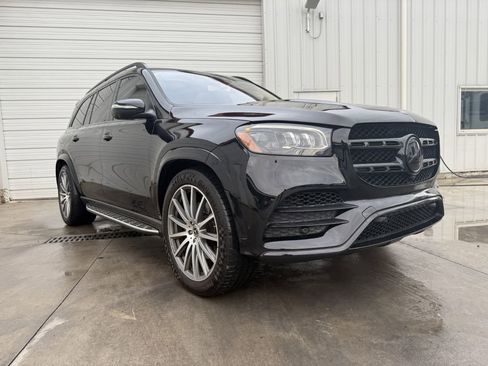 Used 2020 Mercedes-Benz GLS 580 4MATIC image 32