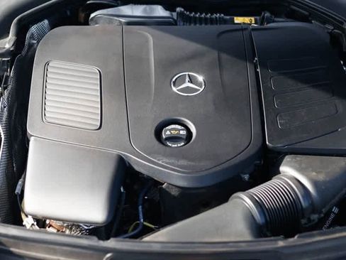 Certified 2025 Mercedes-Benz C 300 Sedan image 32