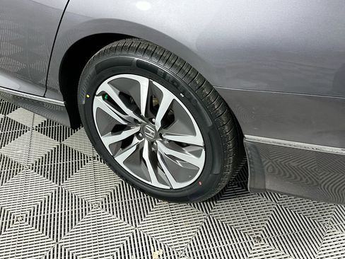 Used 2019 Honda Accord EX-L image 38