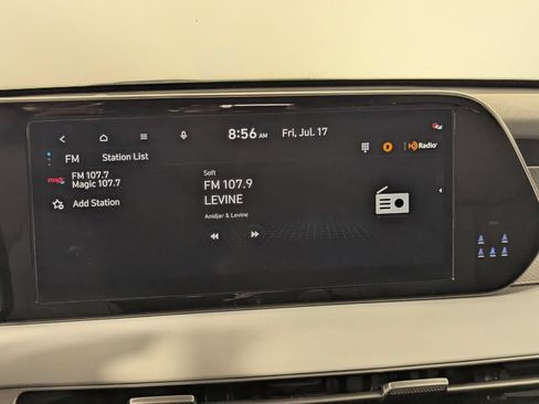 Used 2025 Hyundai Palisade SEL FWD image 21