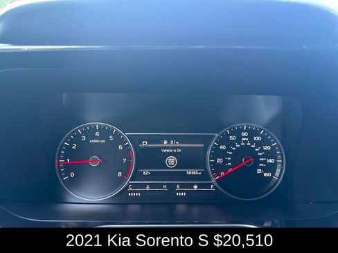 Used 2021 Kia Sorento S FWD image 22
