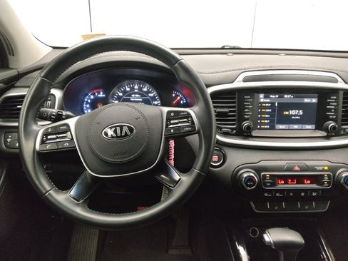 Used 2019 Kia Sorento EX FWD image 22