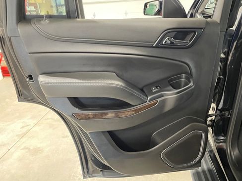 Used 2019 Chevrolet Tahoe LT image 19
