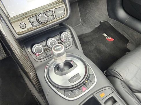 Used 2012 Audi R8 V10 AWD/4WD image 30