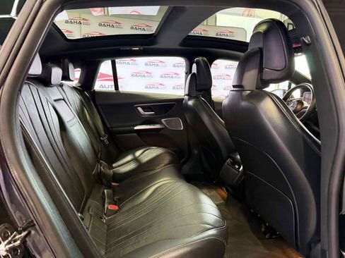 Used 2023 Mercedes-Benz EQE 500 4MATIC Sedan image 48