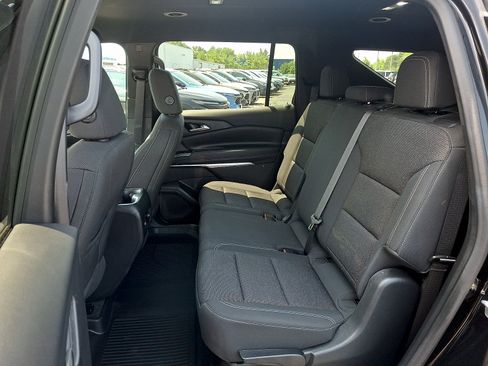 Used 2024 Chevrolet Traverse LS w/ LPO, Floor Liner Package AWD/4WD image 11