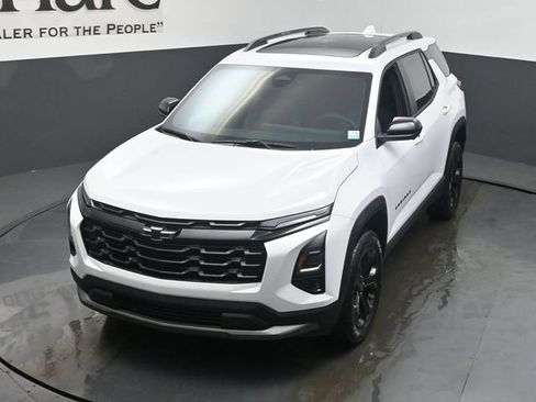 New 2026 Chevrolet Equinox LT FWD image 24