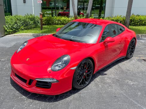 Used 2015 Porsche 911 Carrera GTS RWD image 9