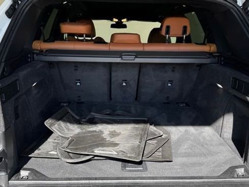 Used 2023 BMW X5 xDrive40i w/ Premium Package image 22