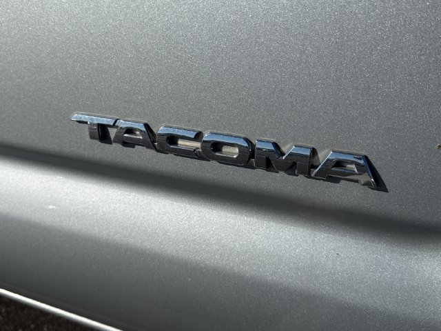 Used 2009 Toyota Tacoma 4x4 Double Cab w/ TRD Sport Pkg image 13