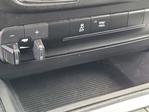 Used 2023 RAM 1500 Classic SLT w/ Trailer & Traction Group image 21