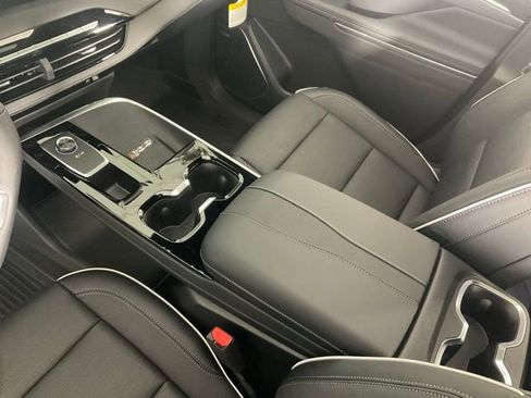 New 2026 Buick Enclave Sport Touring w/ Power Package FWD image 21