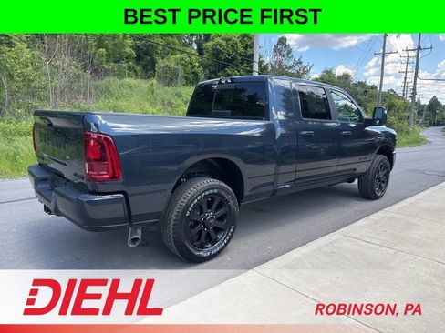 New 2026 RAM 2500 Laramie w/ Night Edition AWD/4WD image 7