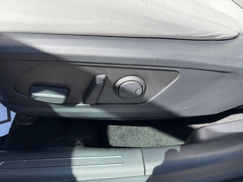 Certified 2025 Hyundai Tucson SEL AWD/4WD image 44