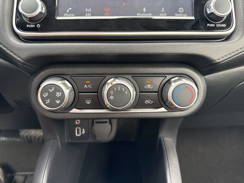 Used 2024 Nissan Versa S w/ S Plus Package image 15