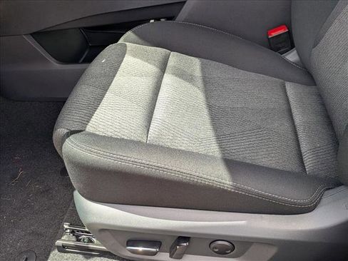 New 2026 Nissan Rogue SV FWD image 4