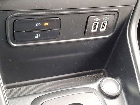 Used 2021 Ford EcoSport S image 24