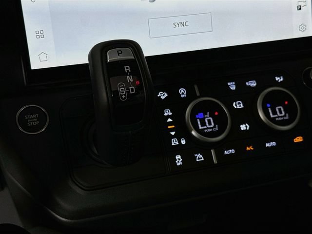 New 2026 Land Rover Defender 110 X-Dynamic SE AWD/4WD image 19