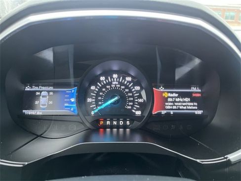 Used 2016 Ford Edge Titanium w/ Equipment Group 301A image 15