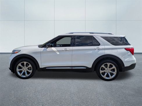 Used 2020 Ford Explorer Platinum w/ Premium Technology Package image 6