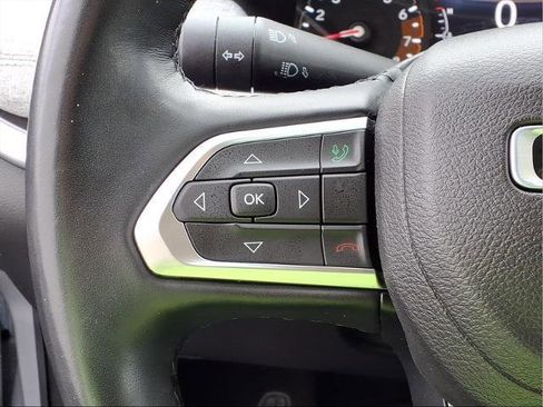 Used 2022 Jeep Compass Latitude image 16